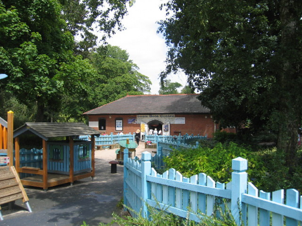 A new play area is coming to Mill Gardens (image via David Stowell)