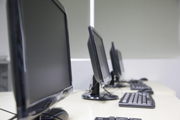 Schools across the borough spent £4,180,724 in total on teacher recruitment agencies (Image by asuraneo via: Pixabay)