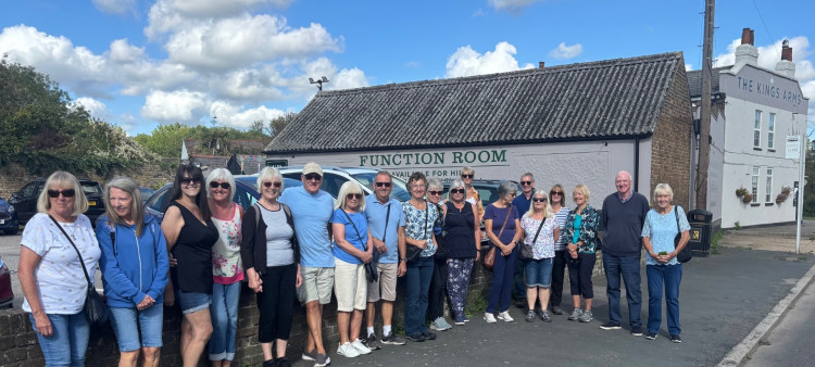 Today's SS17 walkers at the Kings Head. 