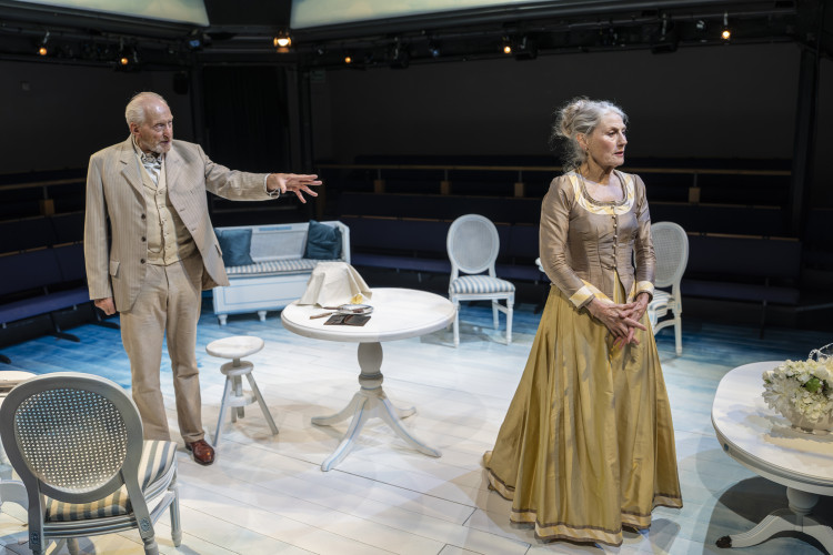 Charles Dance (left) and Geraldine James in Orange Tree Theatre's Creditors (credit: Ellie Kurttz).