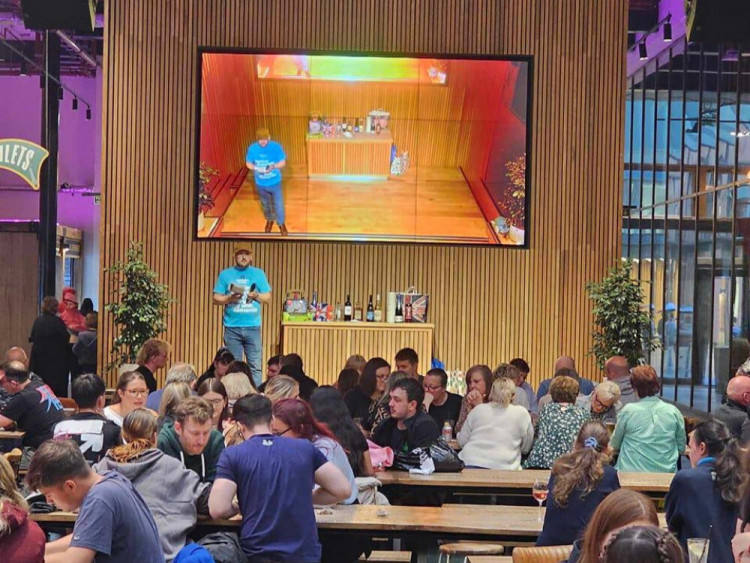 A previous charity quiz hosted by Richard Trotter at Chester Market (Image supplied)