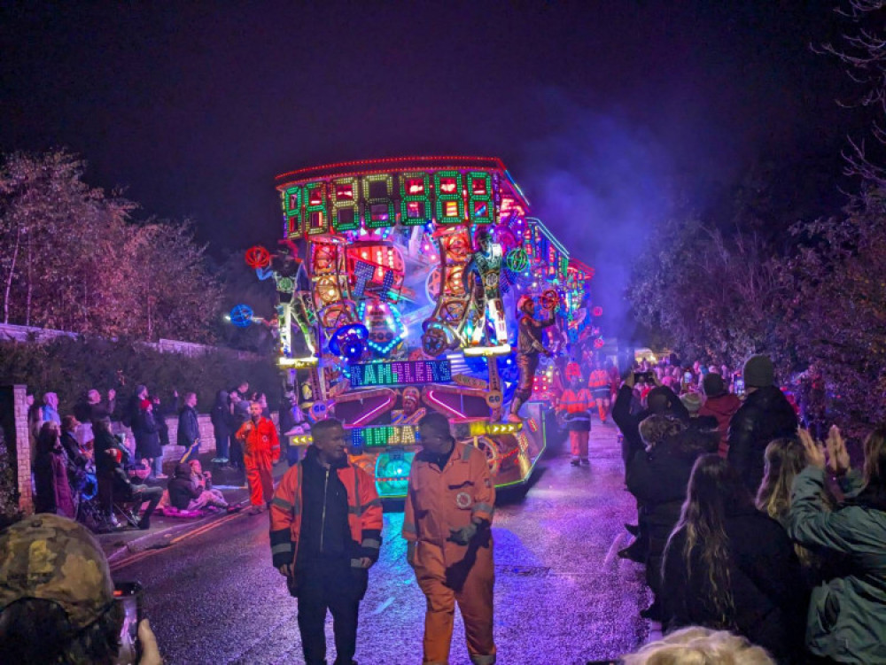 Glastonbury Chilkwell Carnival returns on Saturday, 15 November 2025 at 6.45pm. Plan early for prime viewing and parking.