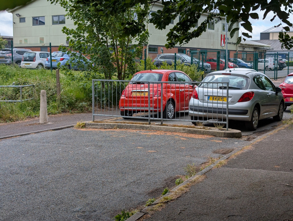 Hundreds of Newstead residents backed a petition calling for Sherborne Close to be reopened to traffic. (LDRS)