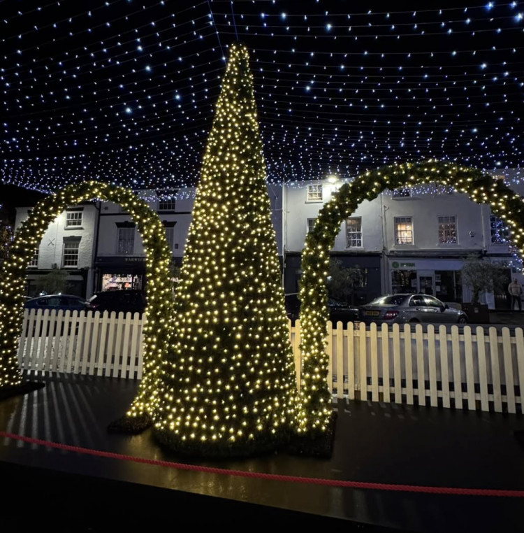  Warwick’s Victorian Evening & Christmas Light Switch On returns 