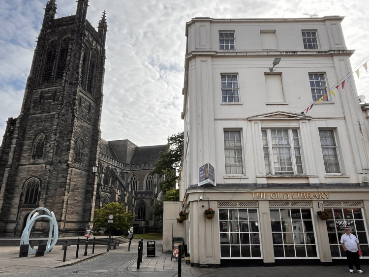 Leamington Spa is in the top ten places to live in Warwickshire (image by Nub News)