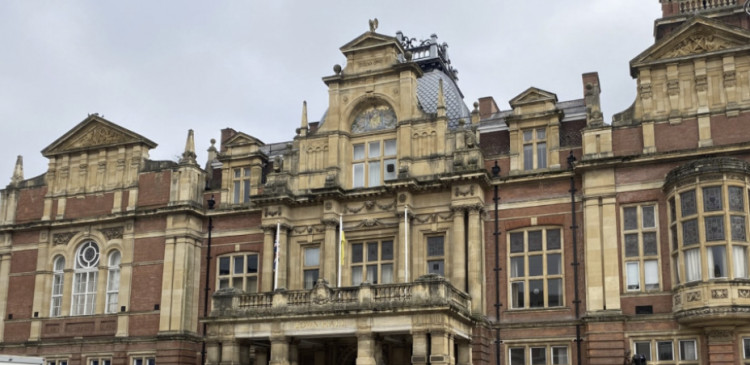 Royal Leamington Spa Town Council has distributed over £15,000 to local charities (image via Nub News)