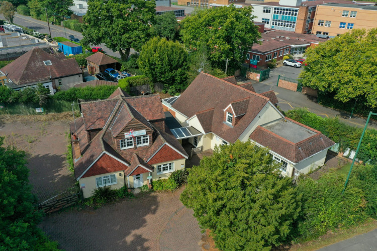 The property on Kenilworth Road is on the market with Browmich Hardy (image via Bromwich Hardy)