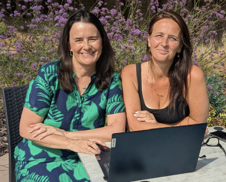 Amanda Chalmers (left) and Mette Lacey (right) (image supplied)