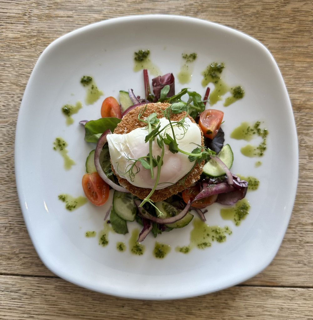 We are an award-winning country pub looking for an enthusiastic Chef / Cook to join our friendly, supportive team.