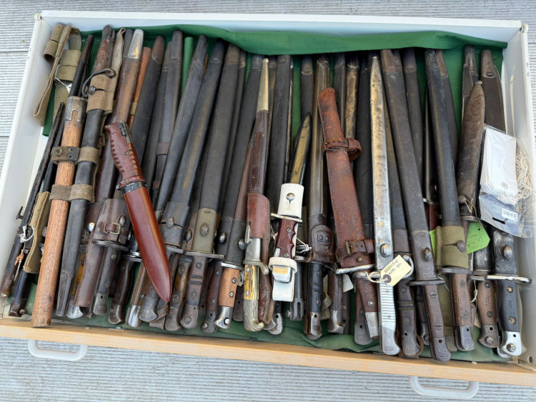Part of Paul Hayes’ remarkable bayonet collection, including rare examples from World War I, the Boer War and more (credit: SWNS).