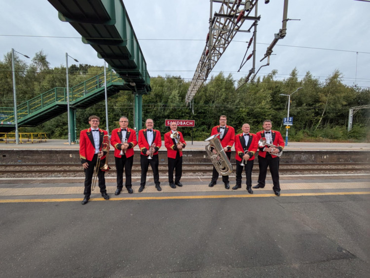 World-famous Foden's band played at Sandbach train station to mark the 200th anniversary of rail travel. (Photo: Nub News)