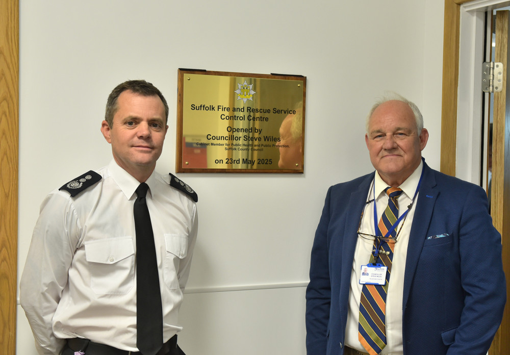 Jon Lacey and Cllr Steve Wiles. 
