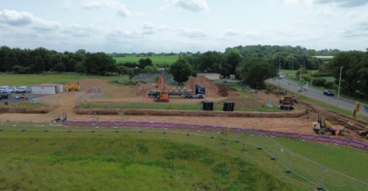 Warwickshire County Council announces suspension on non-essential roadworks on A425 Banbury Road (image via WCC) 