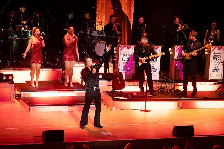 A Neil Diamond tribute show is coming to Crewe on 8 October at Crewe Lyceum (Image - Crewe Lyceum)