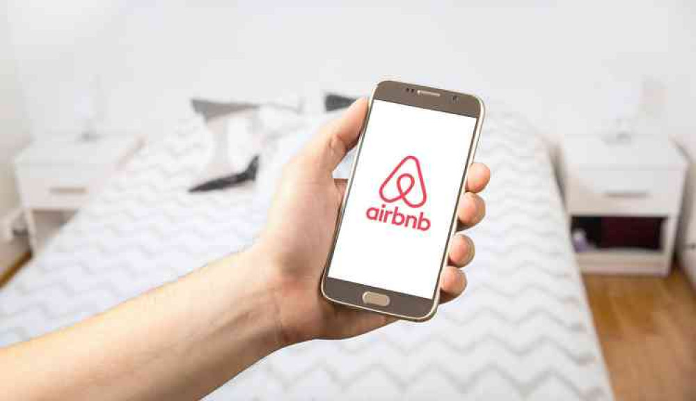 Shepton Mallet has only 39 Airbnb listings among 4,600 homes, with hosts earning up to £2,443 monthly.