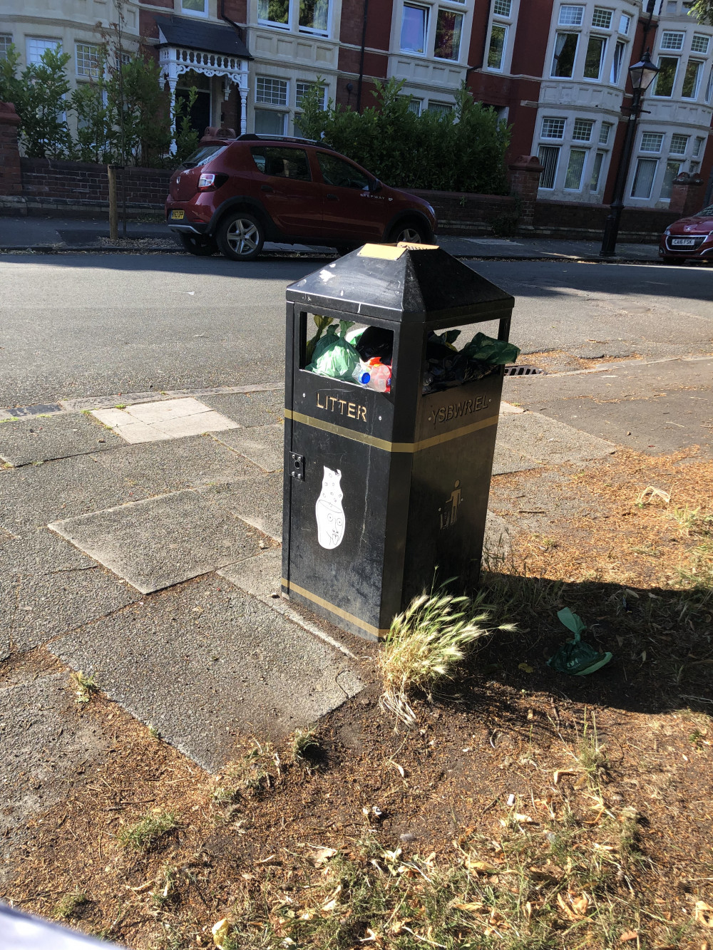 This bin had been emptied 24 hours earlier This bin had been emptied 24 hours earlier