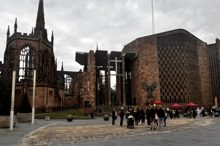 Simpson Financial Services participated in the charity Coventry Cathedral abseil on 27 September 2025 (image via Nub News)