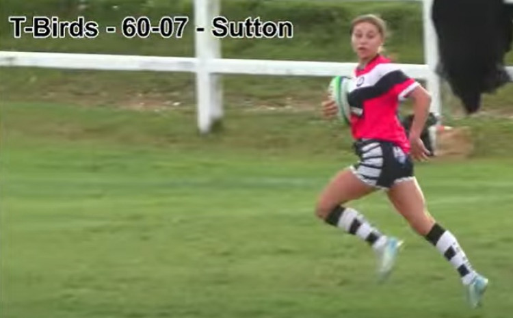 Jess Petaffor races through for the final try