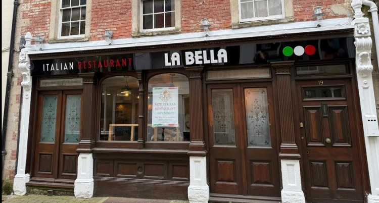 Plans submitted to transform the upper floors of Shepton Mallet's historic High Street building into shared housing, retaining the restaurant.