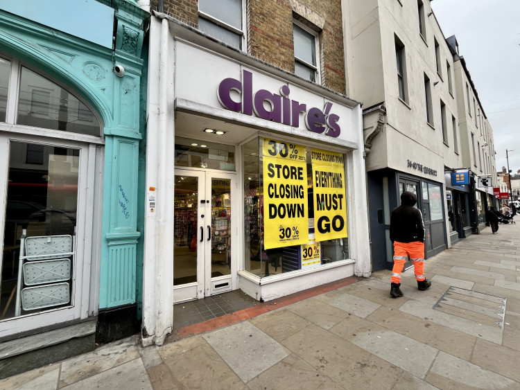 'Everything must go' as Claire's Richmond part of deal which sees 145 UK stores sold off (credit: Cesar Medina). 