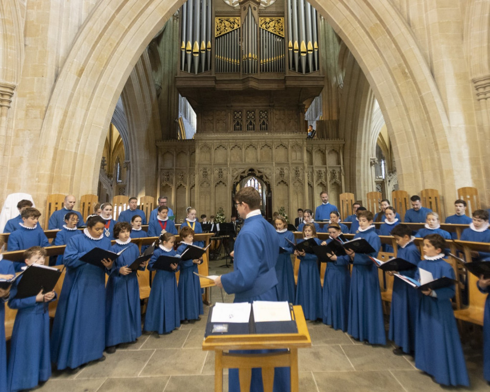 Timothy Parsons, Director of Music, with Wells Cathedral Choir, including new Year 3 Choristers Timothy Parsons, Director of Music, with Wells Cathedral Choir, including new Year 3 Choristers