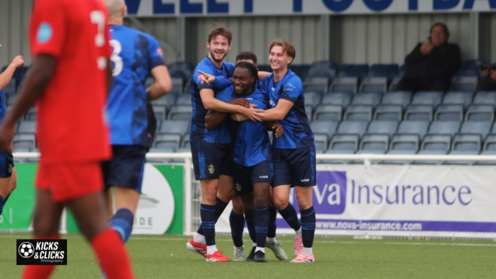 Goal delight for Aveley Goal delight for Aveley
