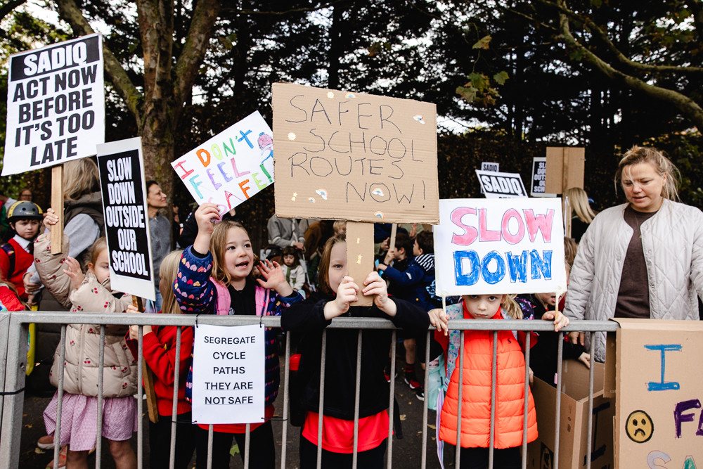 Parents and pupils from St Margarets took to the streets demanding safety improvements to the A316 crossing outside St Stephen’s Primary School (credit: applegrovestudio).