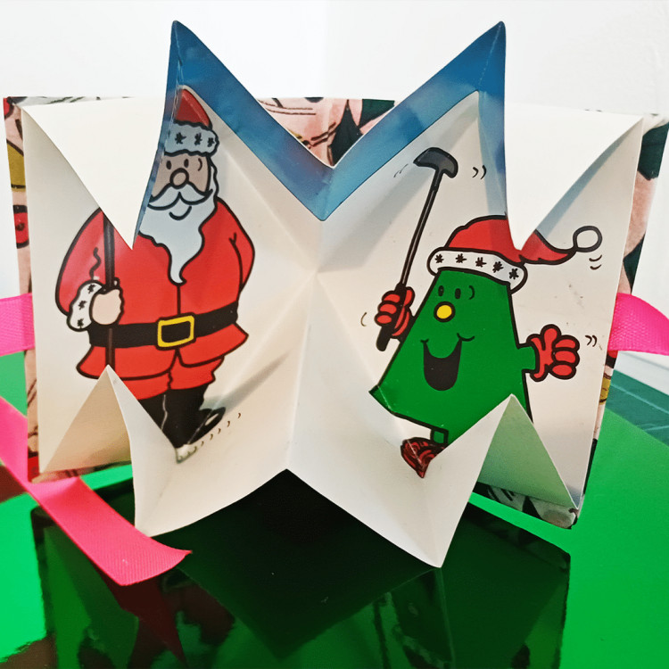 Creating Christmas Cards with a Turkish Map Fold Creating Christmas Cards with a Turkish Map Fold