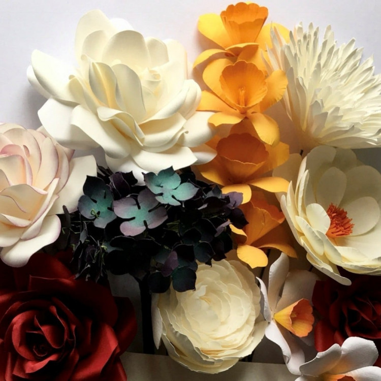 Paper Flowers for Christmas