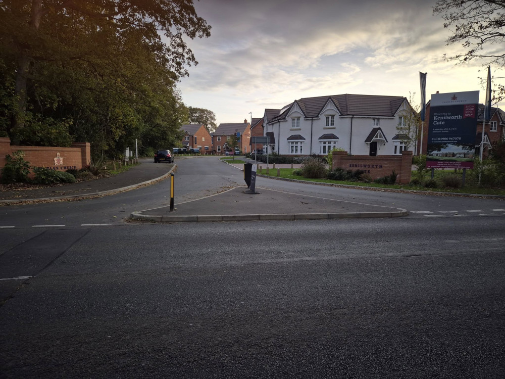 A petition has been launched to improve pedestrian safety around Kenilworth Gate (image via Warwickshire Lib Dems)