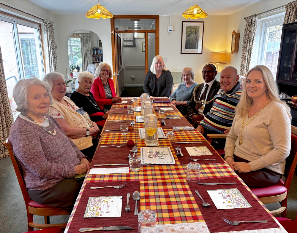 Wells Mayor Louis Agabani and Mayoress Mary-Ellen Nowell all ready for lunch at Abbeyfield Wells Mayor Louis Agabani and Mayoress Mary-Ellen Nowell all ready for lunch at Abbeyfield