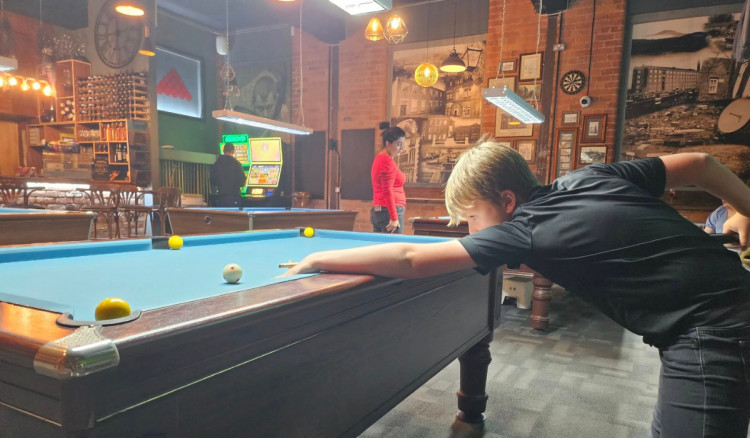 Macclesfield Pool League has set up a new scheme to get youngsters interested in the sport (Credit: MPL)