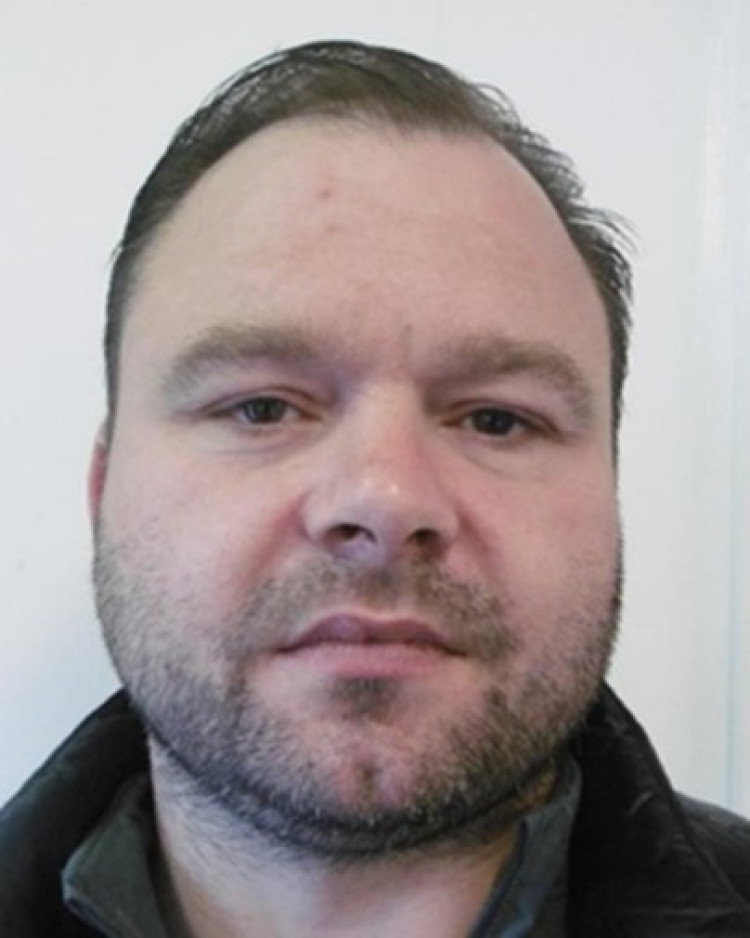 Noel Ward is wanted and could be in Warwickshire (image via South Yorkshire Police)