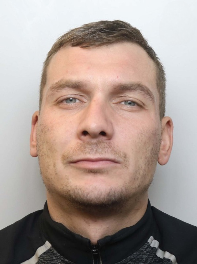 Andrew Watson, 33, is wanted for failing to appear at court (Cheshire Police).