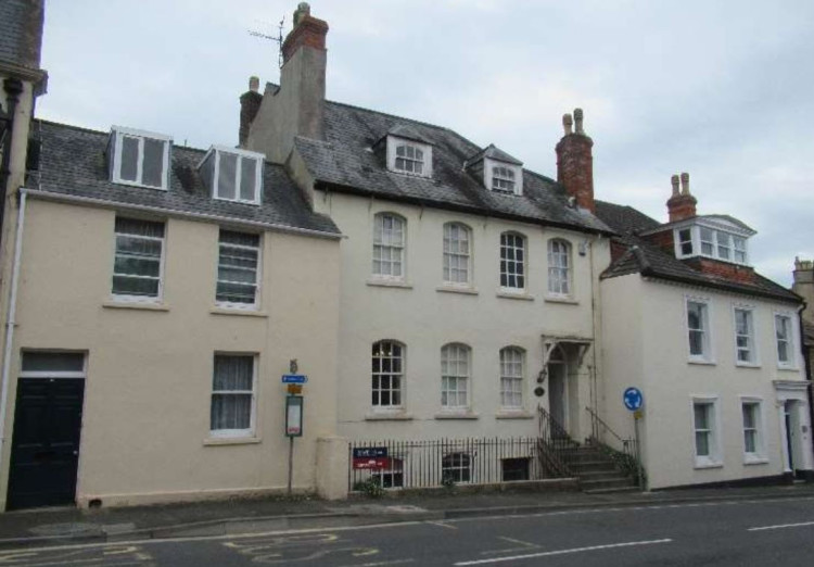 Wells' Brock House may revert to a private home per new plans by Wells Cathedral School, which seeks to change its use from a boarding facility.