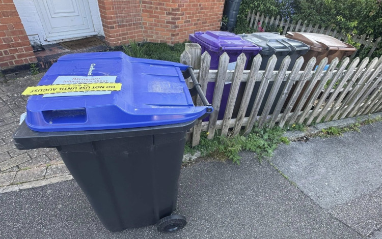 The new blue lidded bin 