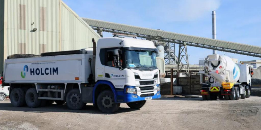 Shepton Mallet offers diverse job opportunities: from Motor Vehicle Technicians at Bruton Garage to Mars Petcare Process Operators and Delivery Drivers. Shepton Mallet offers diverse job opportunities: from Motor Vehicle Technicians at Bruton Garage to Mars Petcare Process Operators and Delivery Drivers.