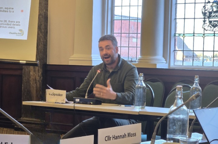 Jason Manford speaking at Cheshire East planning meeting (Credit: LDRS) Jason Manford speaking at Cheshire East planning meeting (Credit: LDRS)