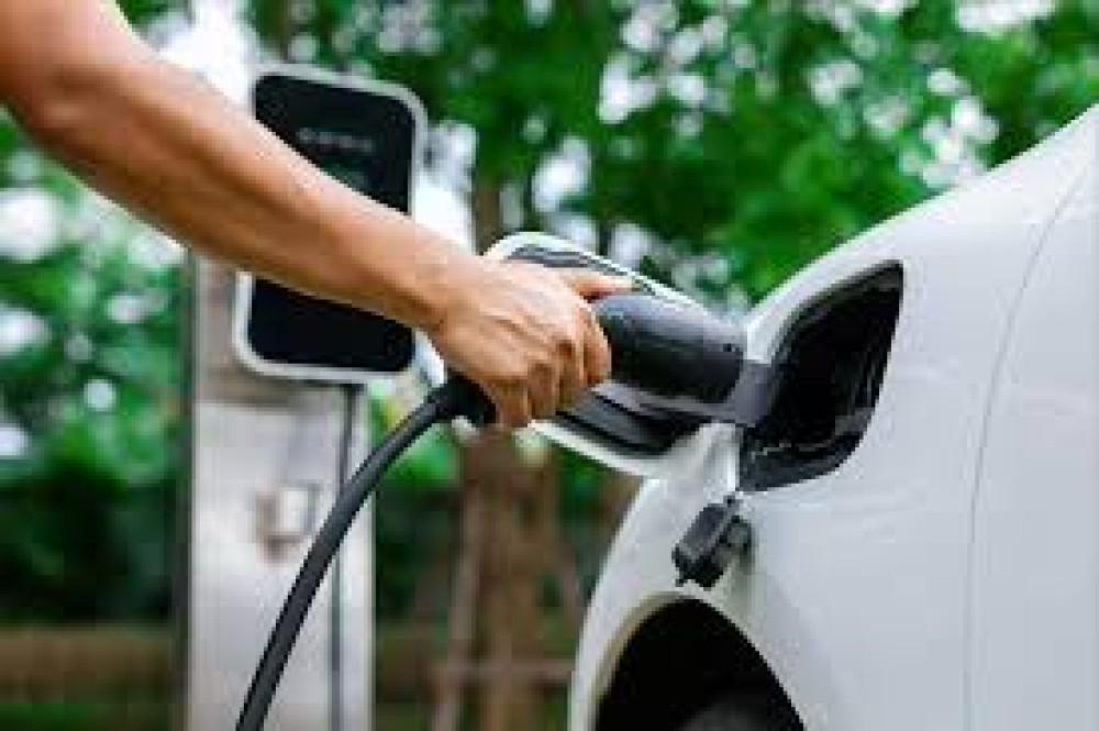 The expansion is part of a wider government push to accelerate the UK’s transition to cleaner transport, backed by £381 million in funding to deliver 100,000 more chargepoints nationwide.