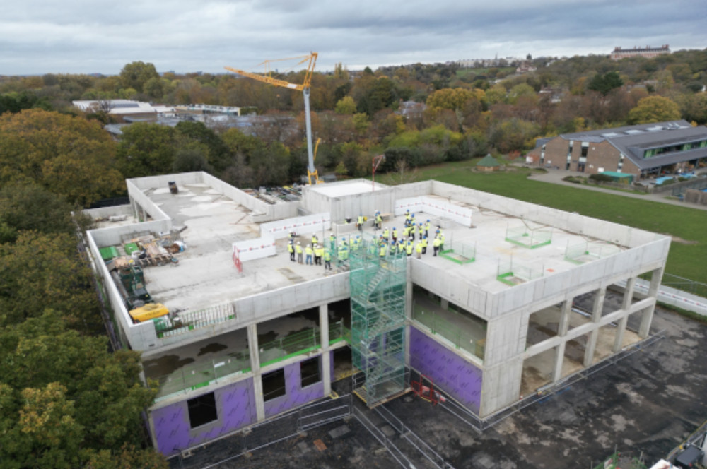 Councillors and Kier Construction mark the “topping out” of Richmond’s new Clarendon School satellite site (credit: Richmond Council).