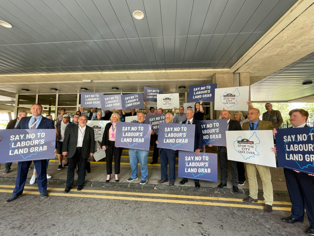 Leader of Leicestershire County Council Dan Harrison and other councillors speak out against city expansion (Photo: LDRS)