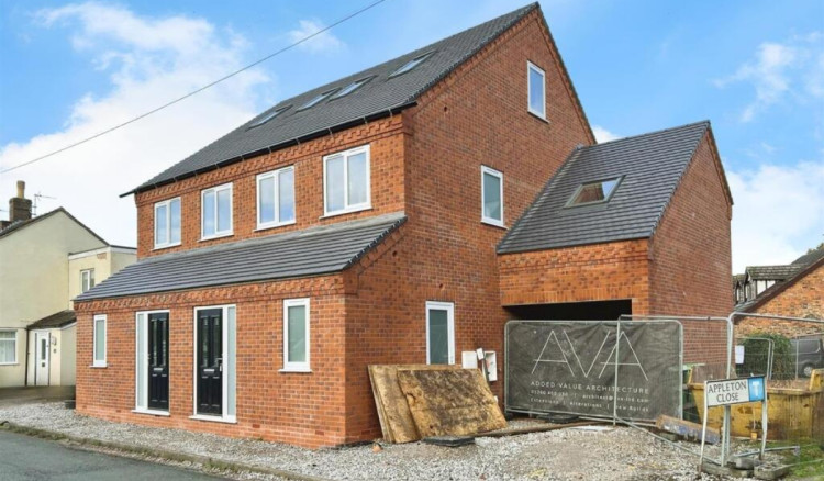 Astbury Lane Ends in Mossley, Congleton (Credit: Stephenson Browne)