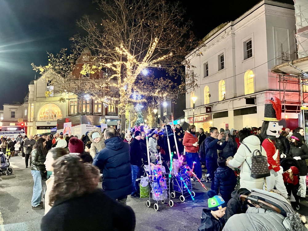 Richmond’s Christmas lights switch-on includes festive performances, family fun, and a visit from the Mayor (credit: Cesar Medina).