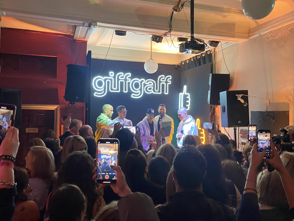 Nineties boyband Five performed a surprise live set at a Chester pub (Nub News)