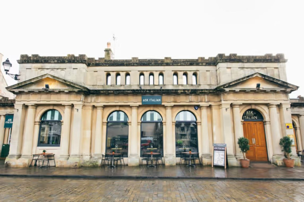 Explore job opportunities in Wells: care, catering, fitness, education, and maintenance roles at Mars Petcare.