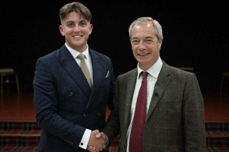 Cllr George Finch (left) and Reform UK leader Nigel Farage (image via X)