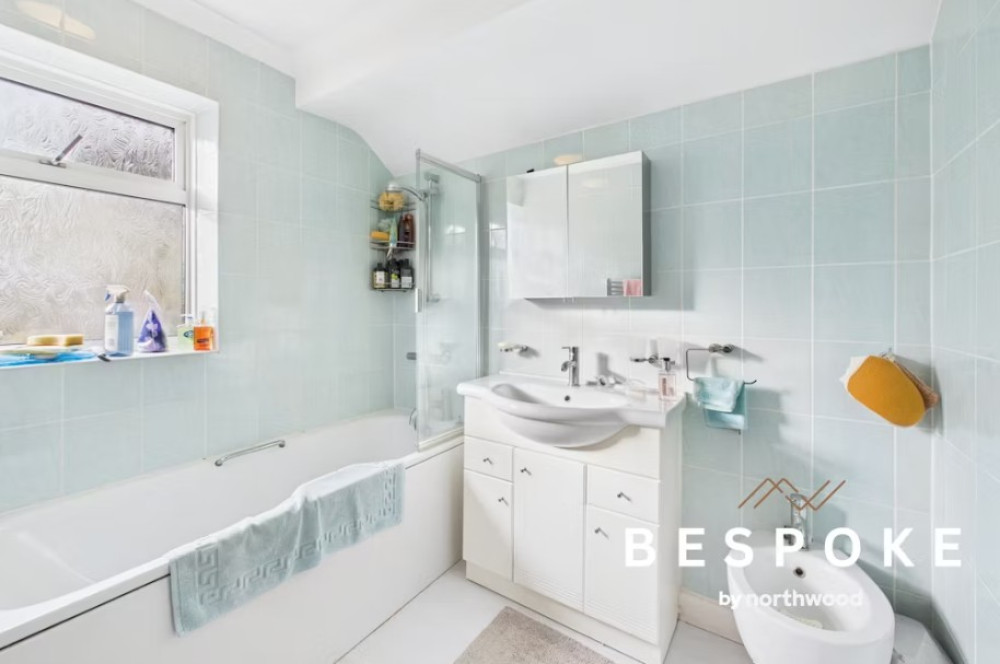 Family bathroom (Credit: Bespoke by Northwood)