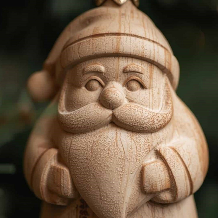 Beginner Wordcarving: Create a Santa Ornament
