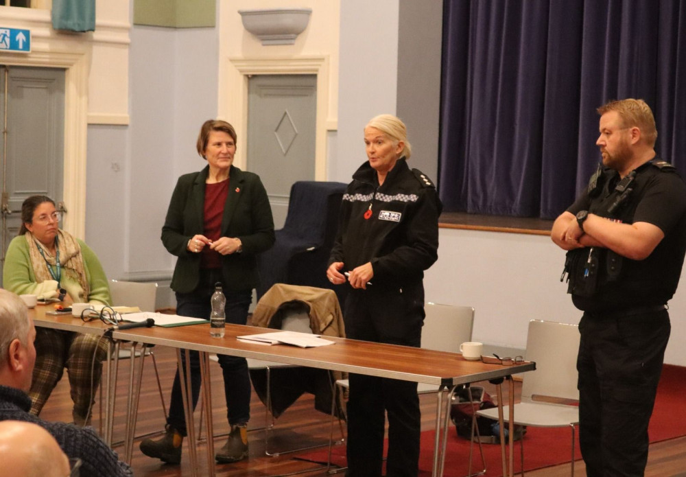 Glastonbury business owners urge a public drinking ban amid rising town centre issues.