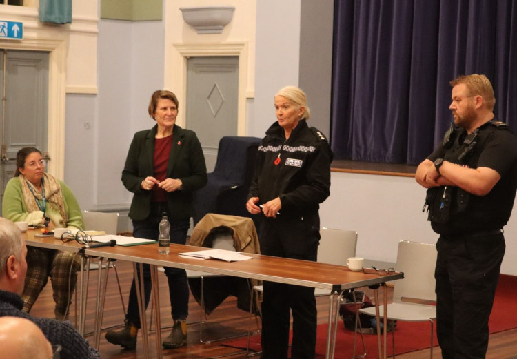 Glastonbury business owners urge a public drinking ban amid rising town centre issues.